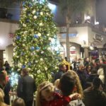 Huntington Beach business district brings holiday ...