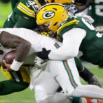 Packers offense trending upward in 30-17 Thanksgiving feast of Dolphins, other takeaways