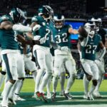 Roob’s Obs: Eagles ride monumental defensive performance to 6th straight win