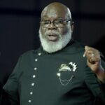 Bishop T.D. Jakes suffers health incident after ‘powerful’ sermon during Sunday service