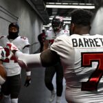 Report: Shaq Barrett to join Bucs’ practice squad