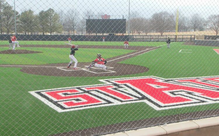  Arkansas State baseball scrimmages at Slayton Fami...