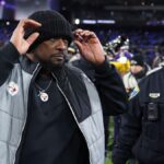 2025 NFL wild-card overreactions: Mike Tomlin coached last game with Steelers? Derrick Henry best playoff RB?