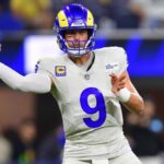 NFL picks this week, Vegas odds, bets: 2025 Wild C...