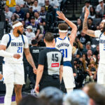Mavs gain precious momentum