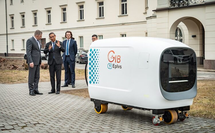  Gotion InoBat donates mobile EV chargers to the Sl...
