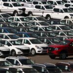 Trump does not pause 25% US auto tariffs, drawing criticism from Michigan business and auto groups