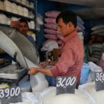 India’s government and sugar industry face off over jute bags