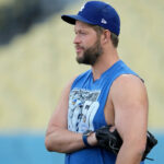 Clayton Kershaw to begin rehab assignment next week, a month before Dodgers can activate him