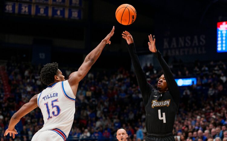 Where Kansas basketball ranks in new USA TODAY Sports Coaches Poll